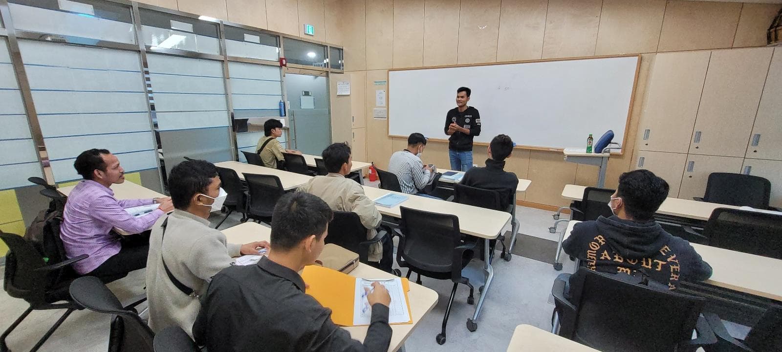자국민(캄보디아) 한국어수업